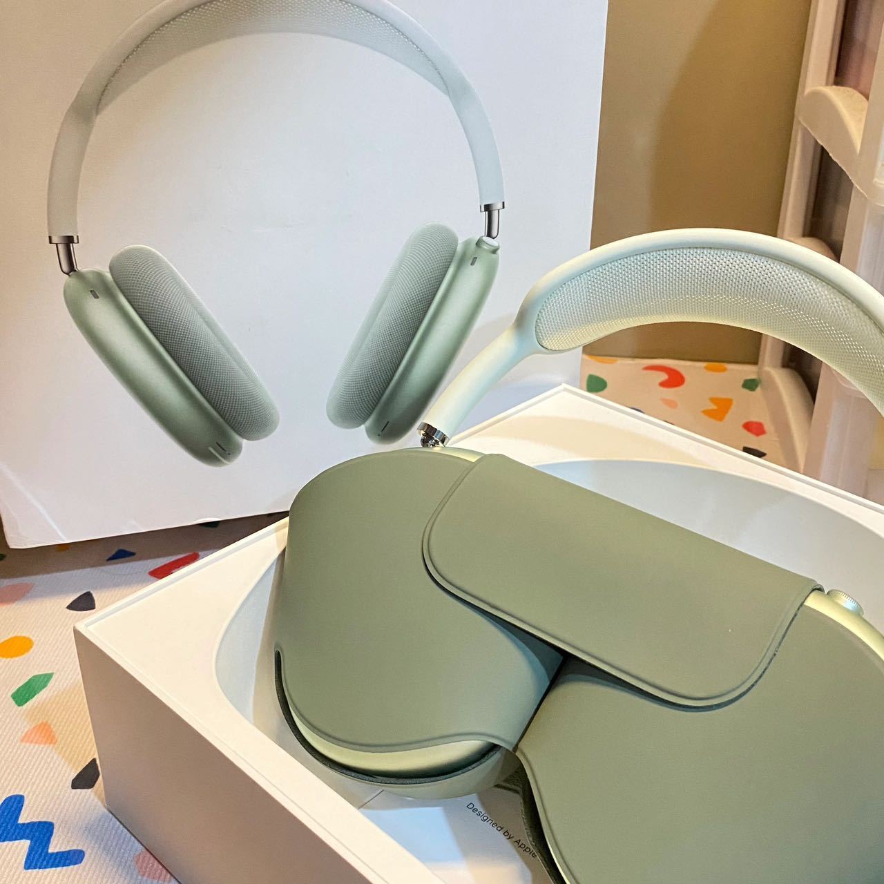 Mag Ultra 12 Headphones